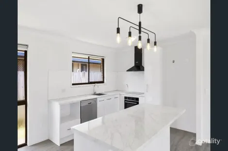 Property photo of 17 Parasol Street Ashmore QLD 4214