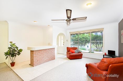 Property photo of 17 Ivy Avenue McGraths Hill NSW 2756