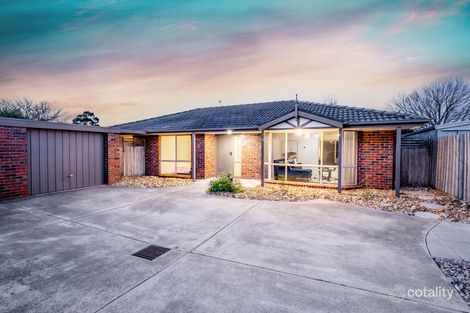 Property photo of 2/6 Delmont Court Cranbourne VIC 3977