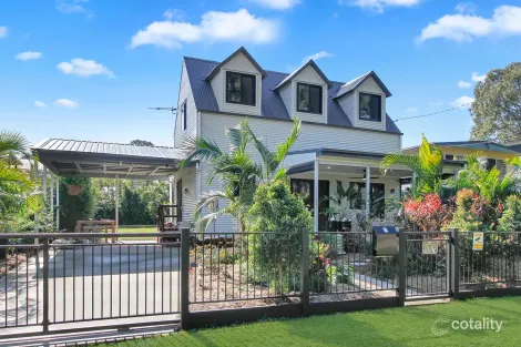 Property photo of 7 Kim Crescent Macleay Island QLD 4184