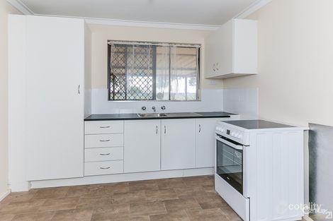 Property photo of 4 Delamere Way Camillo WA 6111