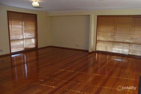 Property photo of 13 Egerton Grove Epping VIC 3076