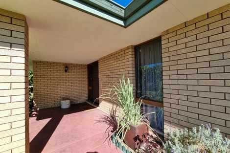 Property photo of 32 Ropele Drive Parkwood WA 6147