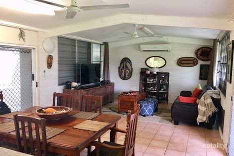 Property photo of 7 Mankina Court Rocky Point QLD 4874