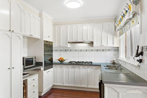 Property photo of 28 Bellbird Drive Wantirna VIC 3152