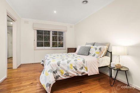 Property photo of 30 Phillips Crescent Rosanna VIC 3084