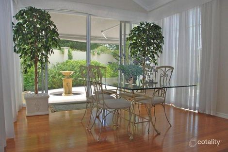 Property photo of 4 Drew Road Ardross WA 6153