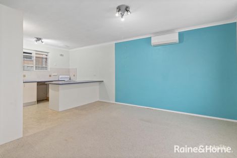 Property photo of 3/59 Donald Road Karabar NSW 2620