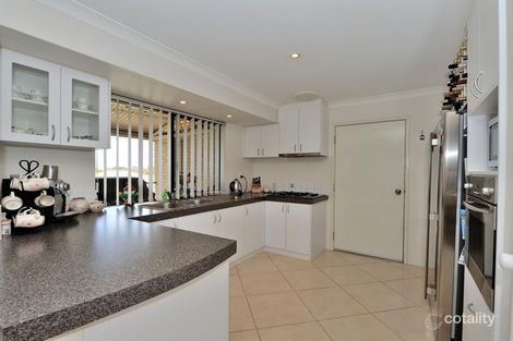 Property photo of 10 Lambourne Place Halls Head WA 6210
