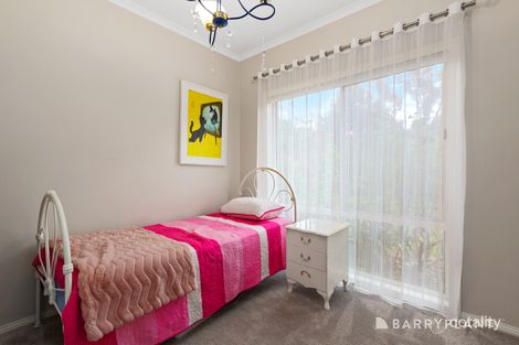 Property photo of 7 Sunset Drive Kilsyth South VIC 3137