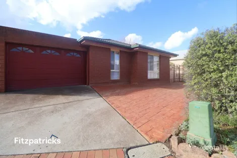 3 Clipper Way, Estella, NSW 2650