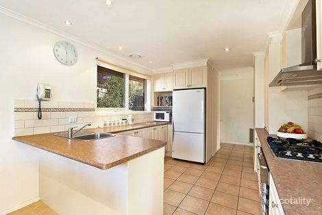 Property photo of 7 Tirray Close Greensborough VIC 3088