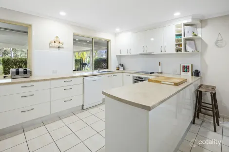 Property photo of 18 Brooke Court Oakhurst QLD 4650