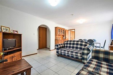 Property photo of 8 Mawson Circuit Woodcroft SA 5162