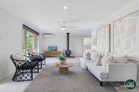 33 Pascali Cres, Eatons Hill, QLD 4037