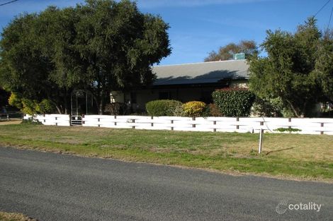 37 Redbank St, Greenethorpe, NSW 2809