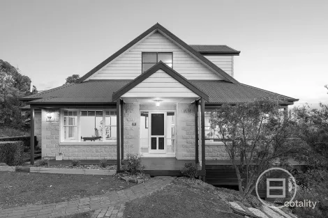 15 Creasey Ct, Bulla, VIC 3428