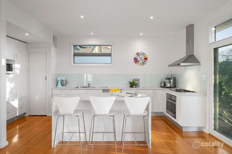 Property photo of 10 Clifton Street Balwyn North VIC 3104