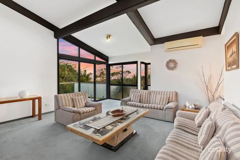 Property photo of 26 Hyde Avenue Killarney Heights NSW 2087