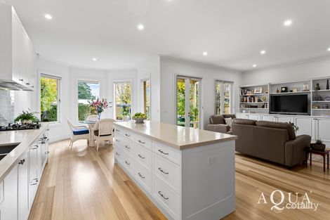Property photo of 7 Cassiobury Avenue Mount Eliza VIC 3930