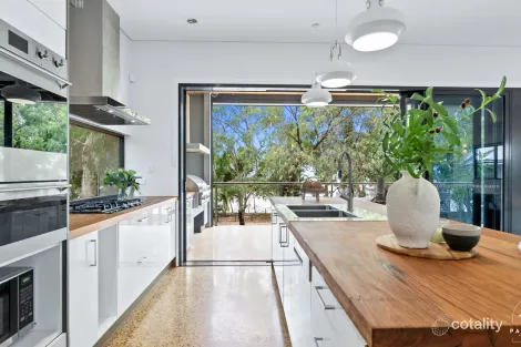 Property photo of 97 Upolu Esplanade Clifton Beach QLD 4879