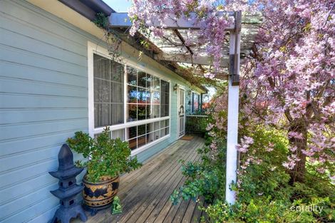 10 Chatsworth Rd, Mount Victoria, NSW 2786