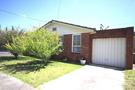 Property photo of 7 Glenleith Avenue Drumcondra VIC 3215