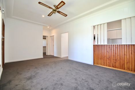 Property photo of 28 Donald Street Picnic Point NSW 2213