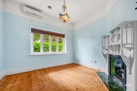 Property photo of 21 Fern Avenue Windsor VIC 3181