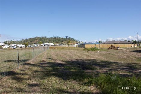 18 Midshipman St, South Mission Beach, QLD 4852