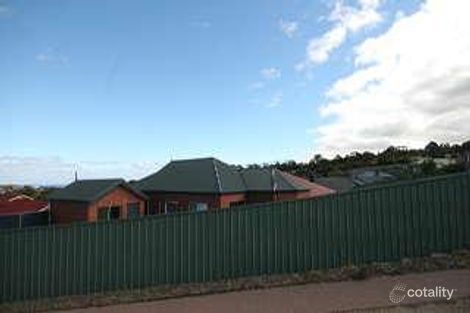 28 Marinoff St, Seaton, SA 5023