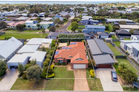 Property photo of 27 Katherine Circuit Cowes VIC 3922