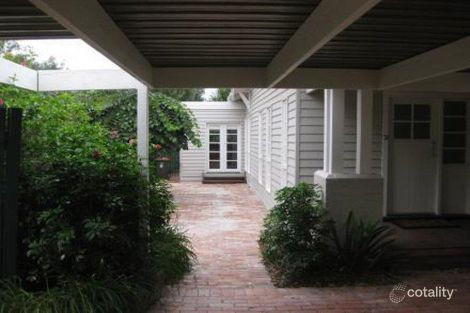 Property photo of 10 Villeroy Street Hampton VIC 3188