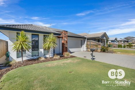 Property photo of 5 Teneriffe Rise Halls Head WA 6210