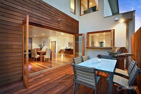 Property photo of 28 Green Place Eltham VIC 3095