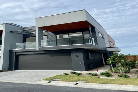 11 Arvore Pl, Coomera, QLD 4209