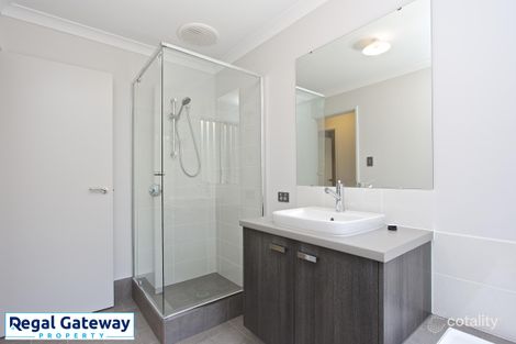 Property photo of 63 Sunstone Boulevard Treeby WA 6164