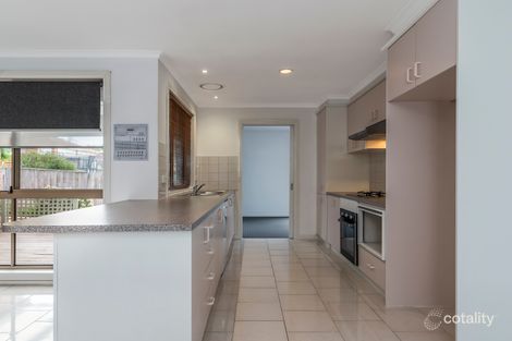 Property photo of 11 Stevens Close Roxburgh Park VIC 3064