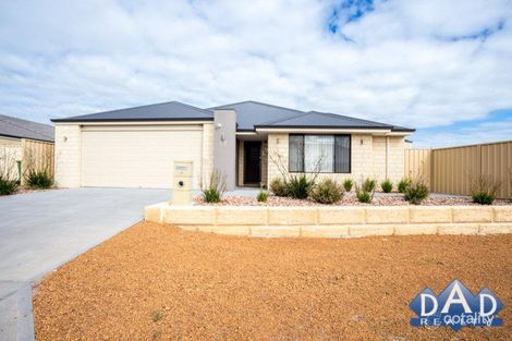 17 Waverley Rd, Australind, WA 6233