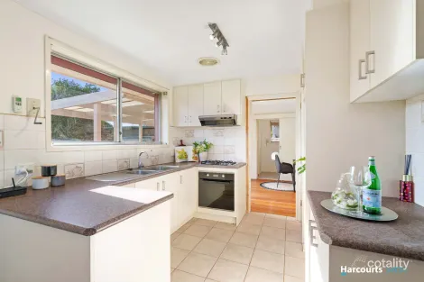 Property photo of 19 Narellan Drive Keysborough VIC 3173