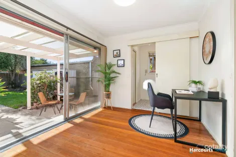 Property photo of 19 Narellan Drive Keysborough VIC 3173