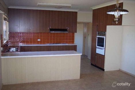 Property photo of 20 Noorebar Avenue Griffith NSW 2680