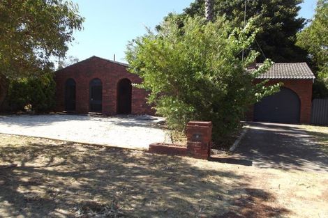 2 Mandurah Tce, Mandurah, WA 6210