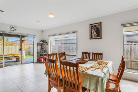 Property photo of 162 Mountainview Boulevard Cranbourne North VIC 3977