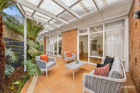 Property photo of 1A Nanoon Close Brighton VIC 3186