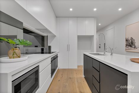 2a Kentmere Ct, Greenvale, VIC 3059