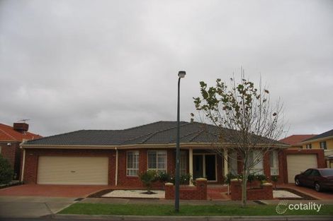 Property photo of 2 Autumn Grove Cairnlea VIC 3023