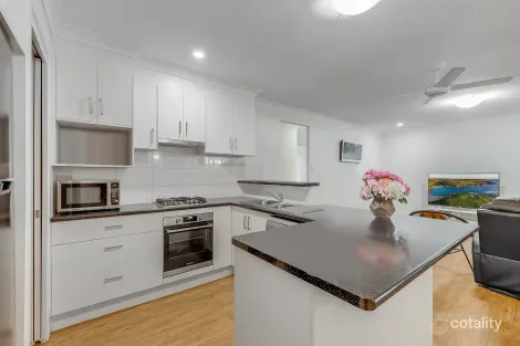 Property photo of 10 Treetop Court Mooloolah Valley QLD 4553