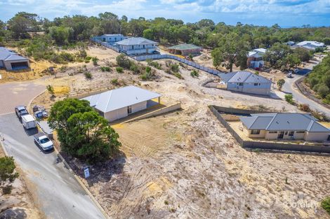 Property photo of 6 Riverhill Crest Dawesville WA 6211