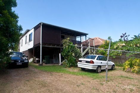 Property photo of 16 Tamaree Avenue Wynnum QLD 4178